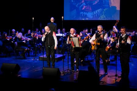 Župan Matej Slapar ob prazniku Občine Kamnik »Bodimo ustvarjalci skupnosti medsebojnega spoštovanja in podpore (92)